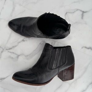 ISOLA Women’s Boots Shoes Leather Black Heeled size 10